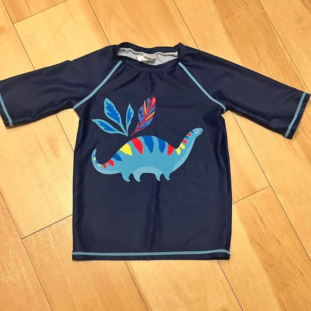Navy blue dinosaur rash guard swim shirt Size 4 years. Millie & maxx‎